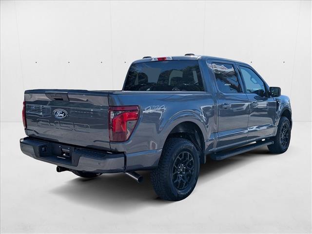 2025 Ford F-150 XLT photo 2