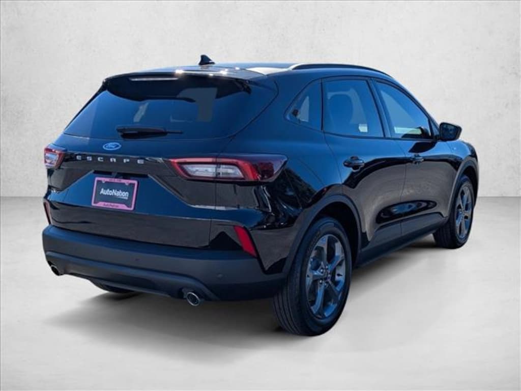 New 2026 Ford Escape ST-Line SUV