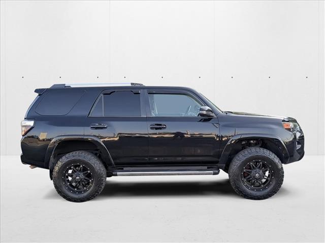2016 Toyota 4Runner 4WD V6 Trail Premium photo 4