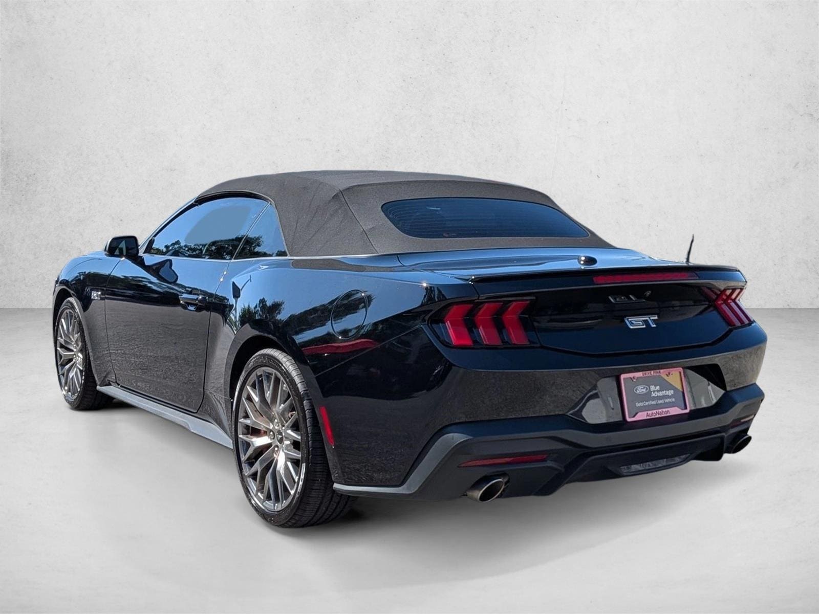 2024 Ford Mustang 8