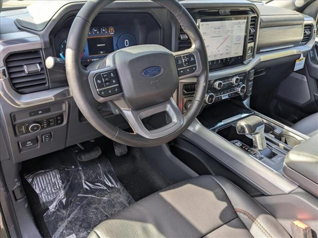 New 2025 Ford F-150 LARIAT Truck SuperCrew Cab