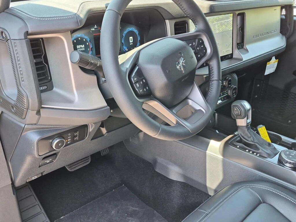 New 2026 Ford Bronco Outer Banks SUV