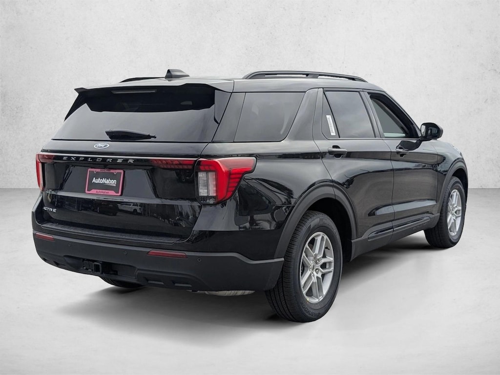 New 2026 Ford Explorer Active w/200A Pkg SUV
