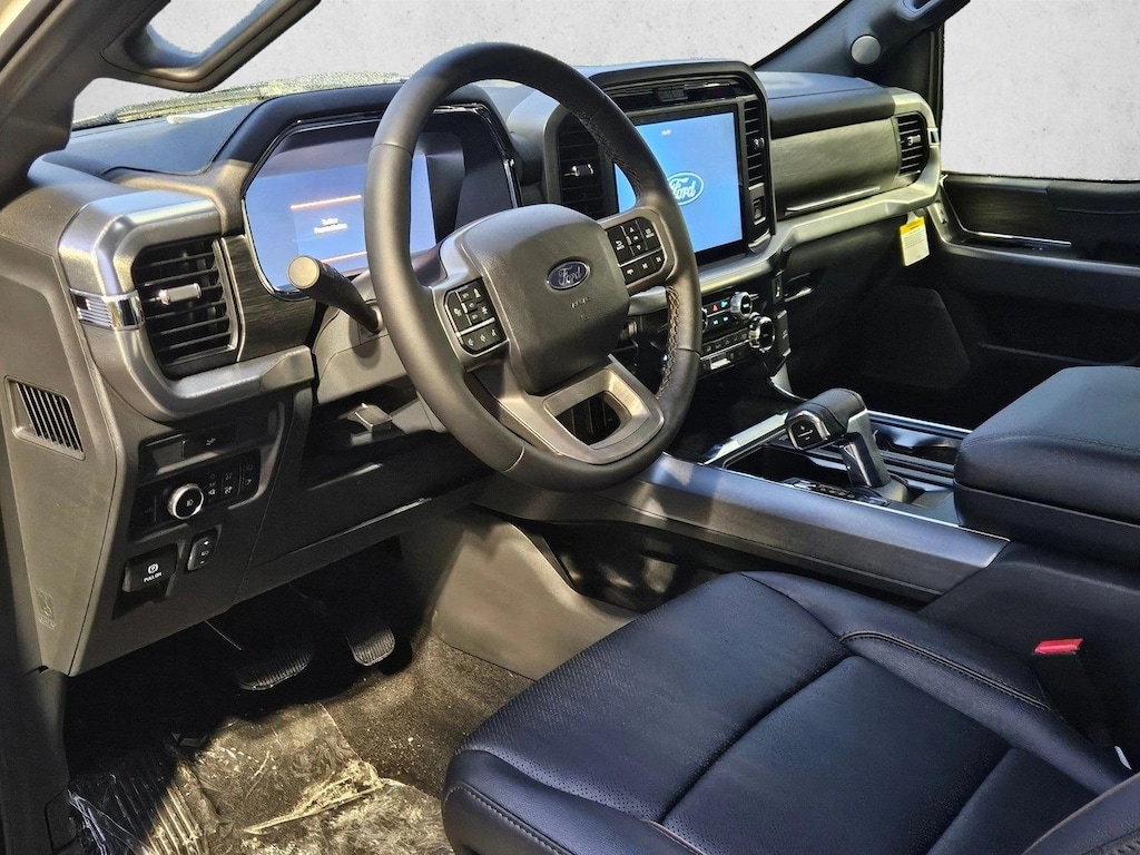 New 2026 Ford F-150 LARIAT Truck SuperCrew Cab