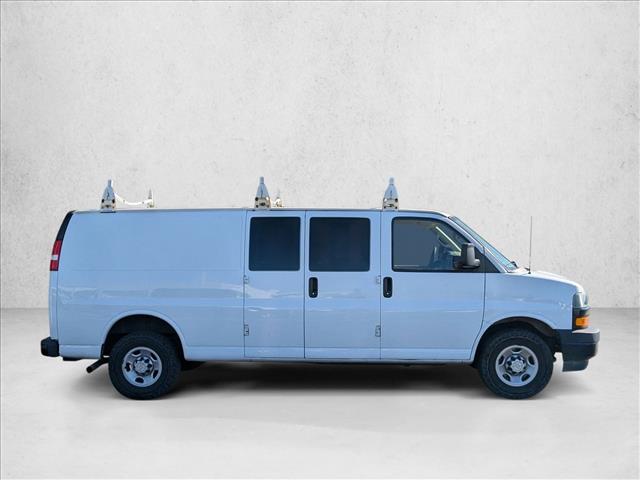 2021 Chevrolet Express Cargo Van 2500 photo 4