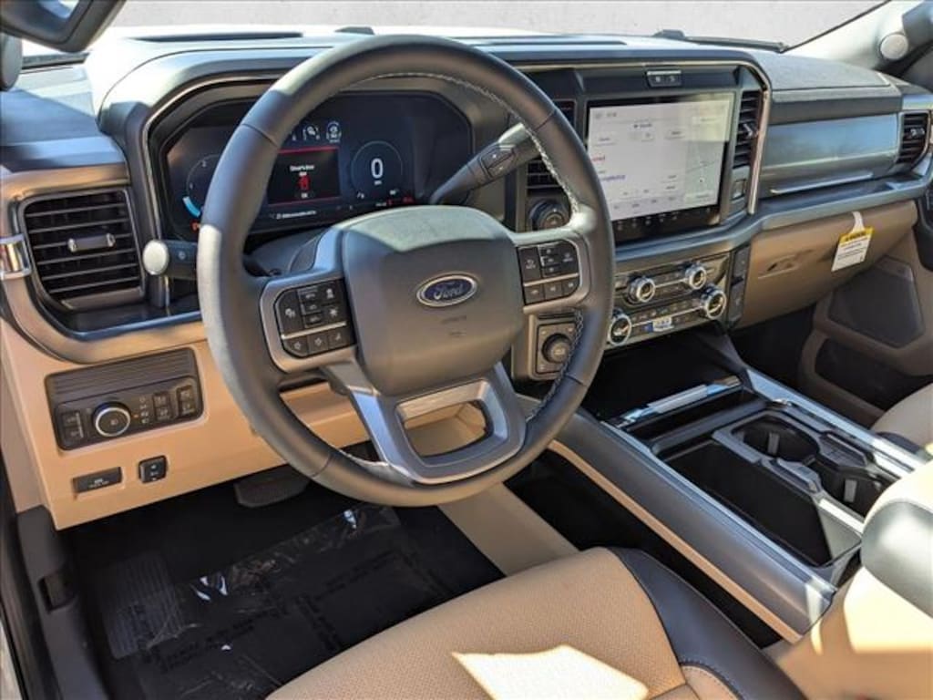 New 2025 Ford F-250 LARIAT Truck Crew Cab