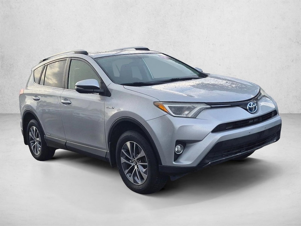 Used 2016 Toyota RAV4 Hybrid XLE SUV