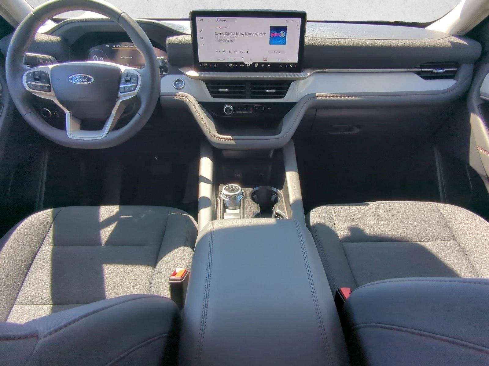 2026 Ford Explorer Active - Photo 14