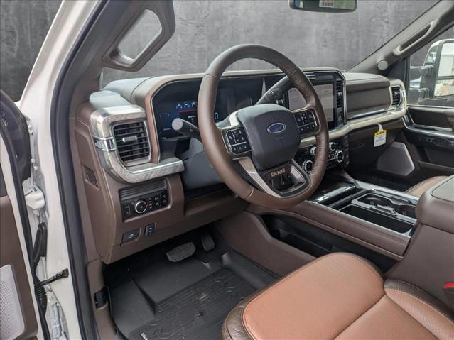 2025 Ford F-350 King Ranch photo 2