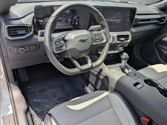 2025 Ford Mustang GT Premium photo 3