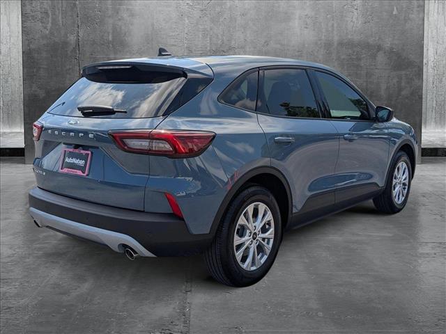 2025 Ford Escape Active photo 2