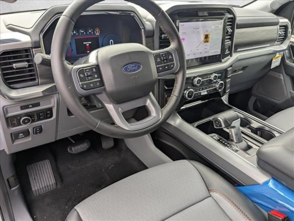 New 2025 Ford F-150 LARIAT Truck SuperCrew Cab