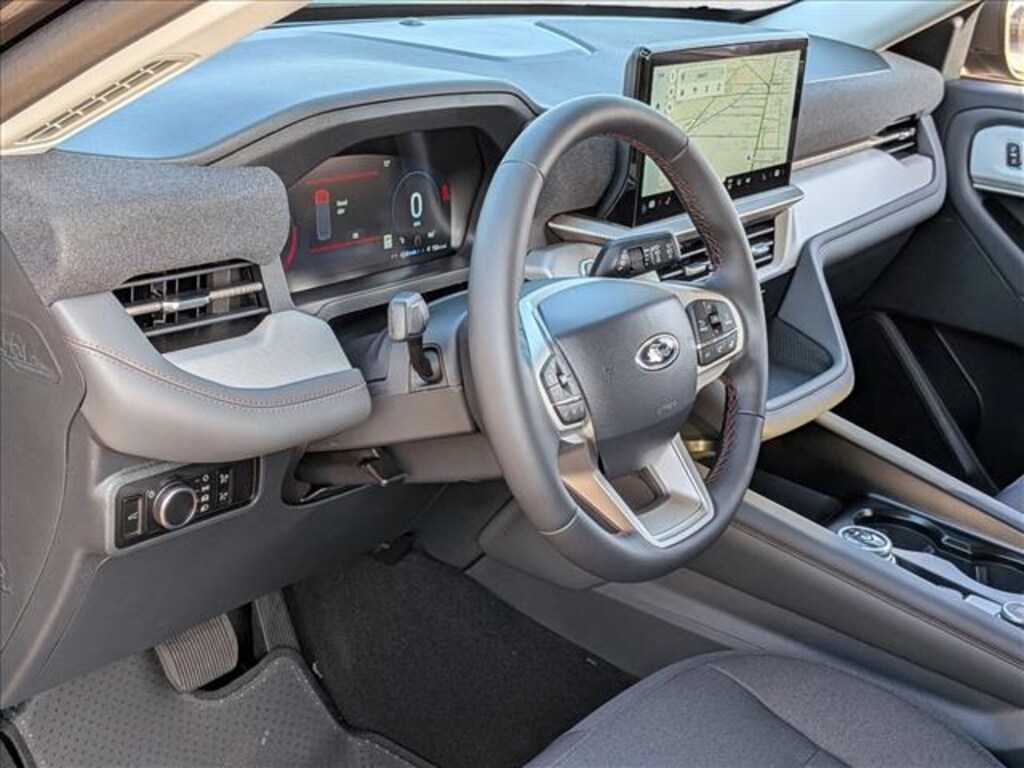 New 2026 Ford Explorer Active w/200A Pkg SUV