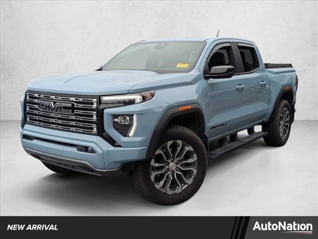 Used 2025 GMC Canyon 4WD Denali Truck Crew Cab