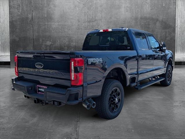 2025 Ford F-250 XLT photo 2