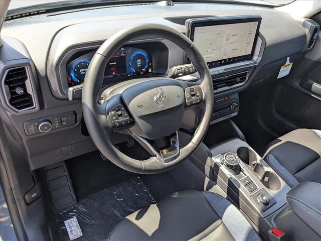 2025 Ford Bronco Sport Outer Banks photo 3