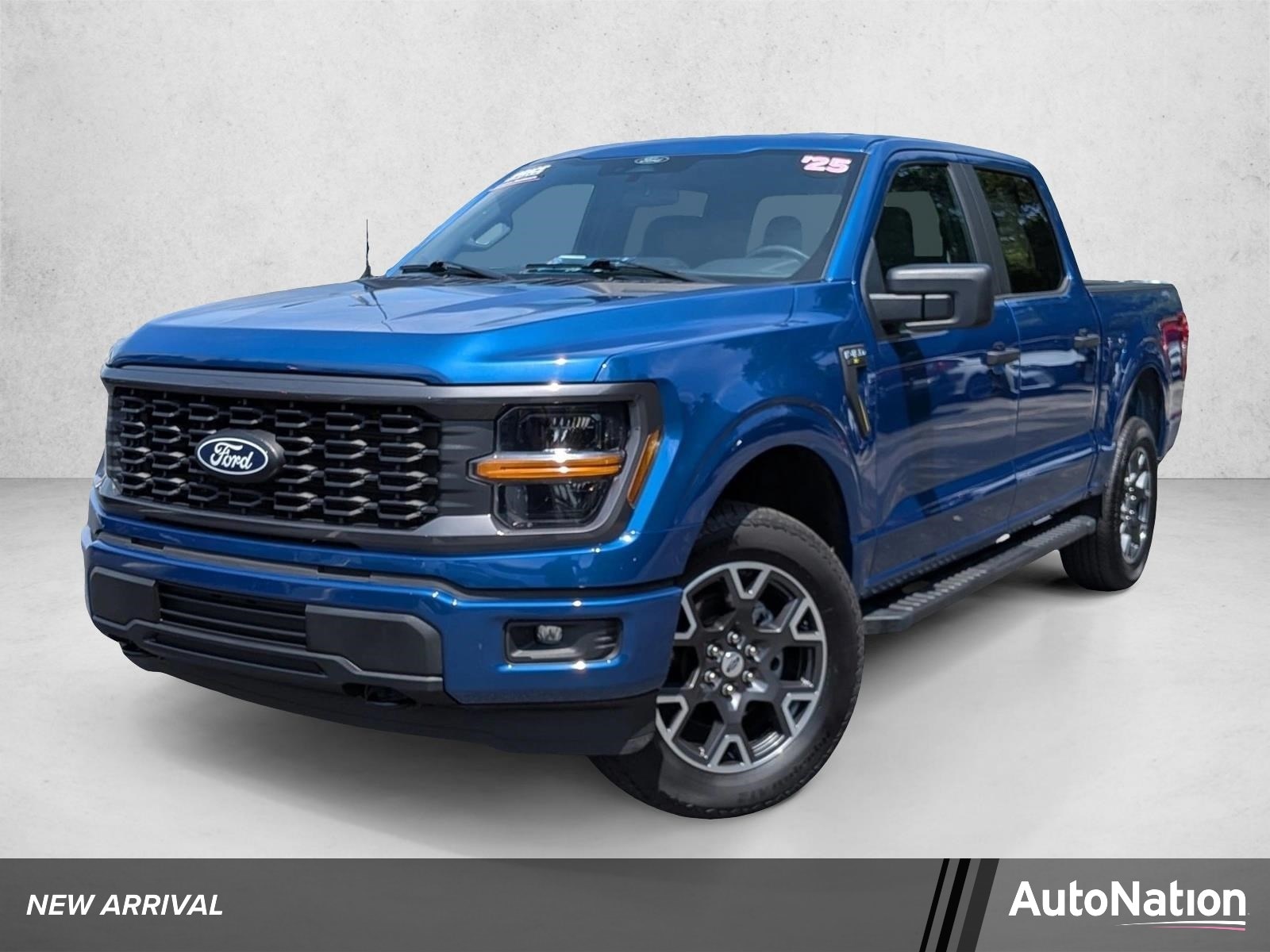 2025 Ford F-150's photo
