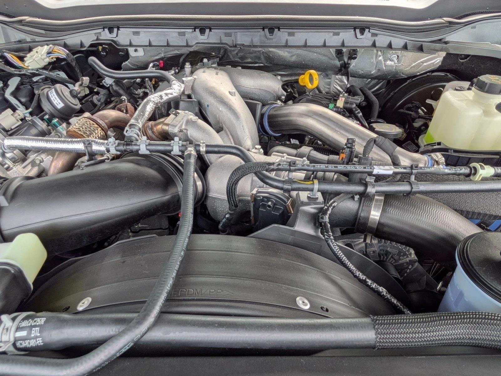 2026 Ford F-250 Super Duty Platinum - Photo 16
