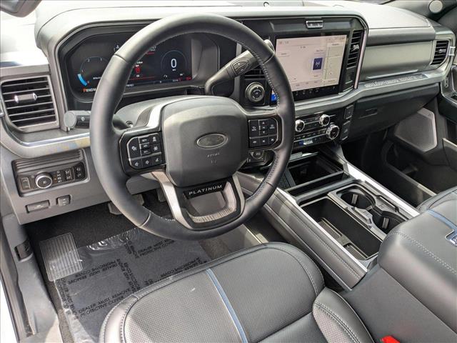 2025 Ford F-350 Platinum photo 3