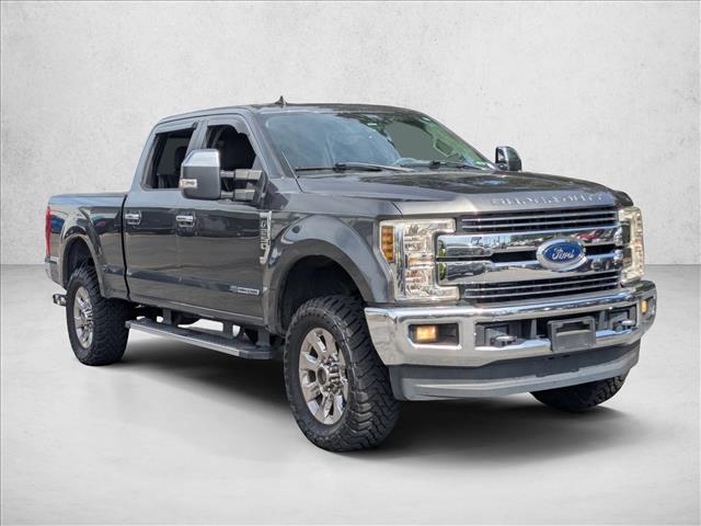 2019 Ford F-250 Lariat photo 3