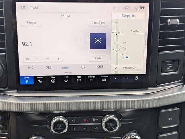 2025 Ford F-350 Super Duty Platinum - Photo 11