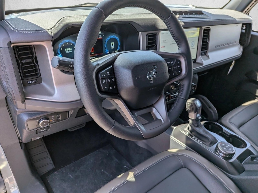 New 2026 Ford Bronco Outer Banks SUV