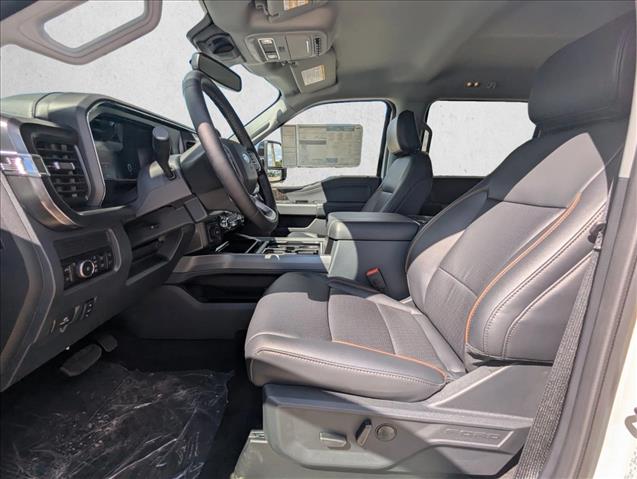 2026 Ford F-250 Lariat photo 4