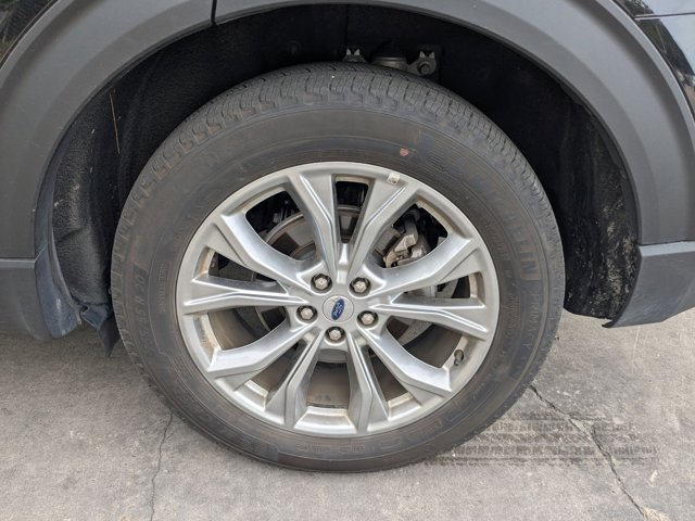 2024 Ford Explorer Limited photo 4