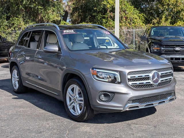 2023 Mercedes Benz GLB 250 photo 3
