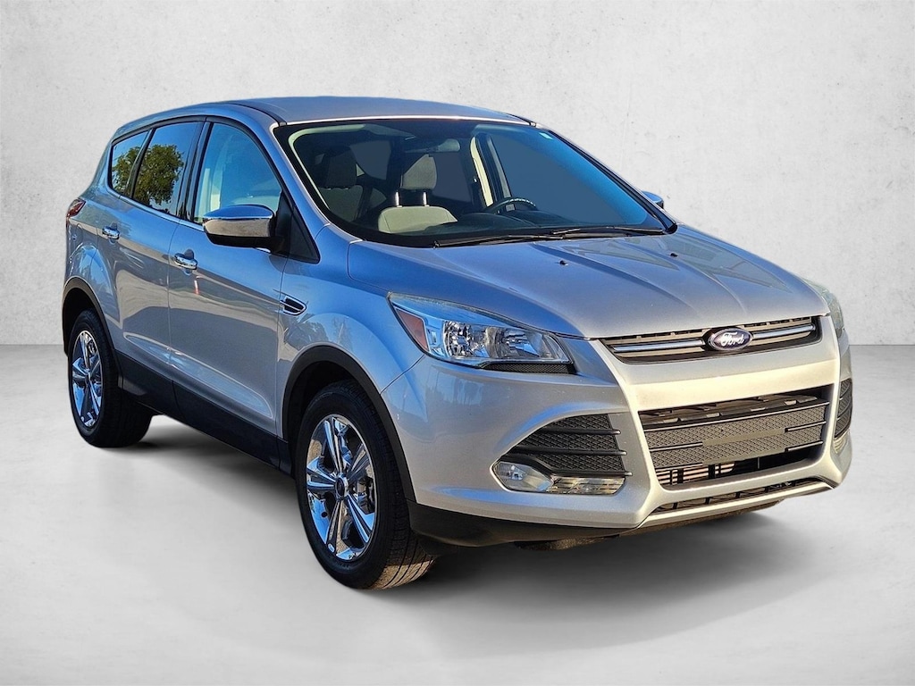 Used 2016 Ford Escape SE SUV