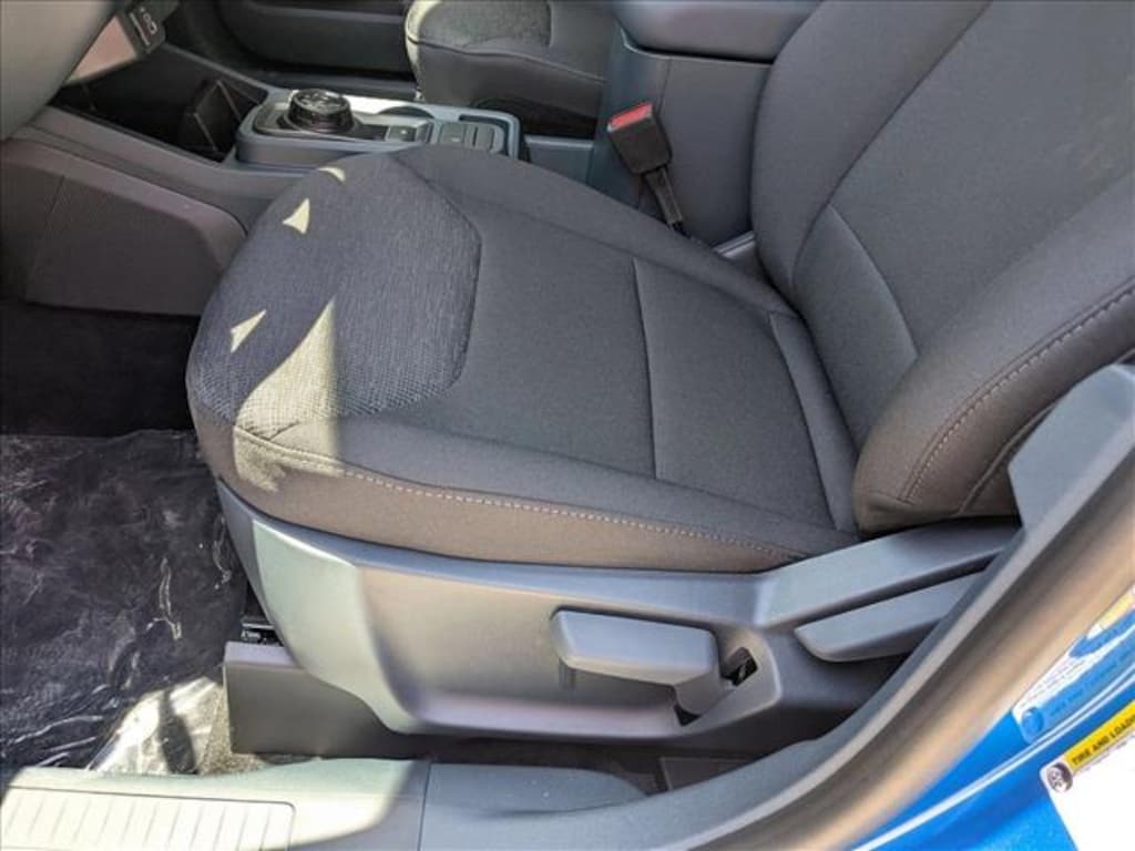 New 2025 Ford Maverick XL Truck SuperCrew