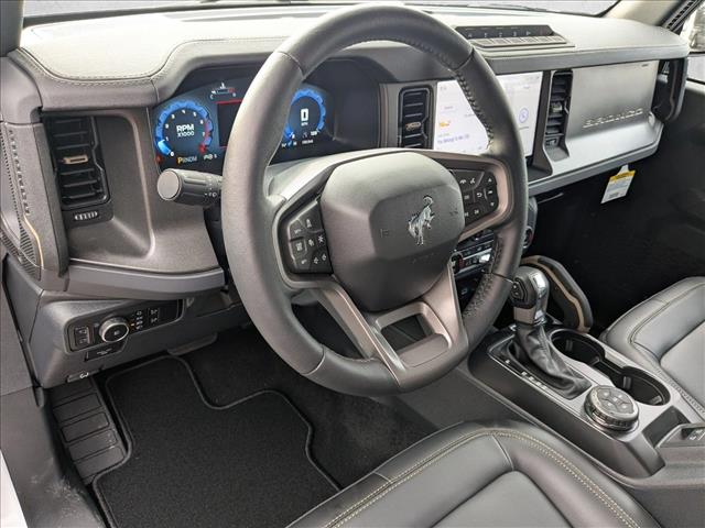 2025 Ford Bronco Badlands photo 3