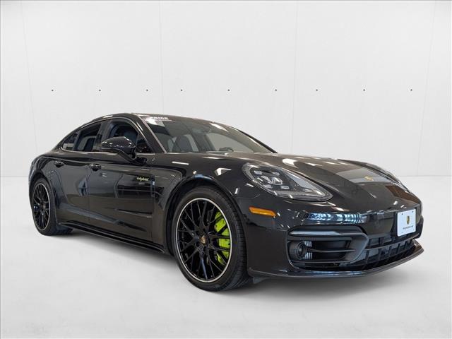 2021 Porsche Panamera 4 E-Hybrid photo 3