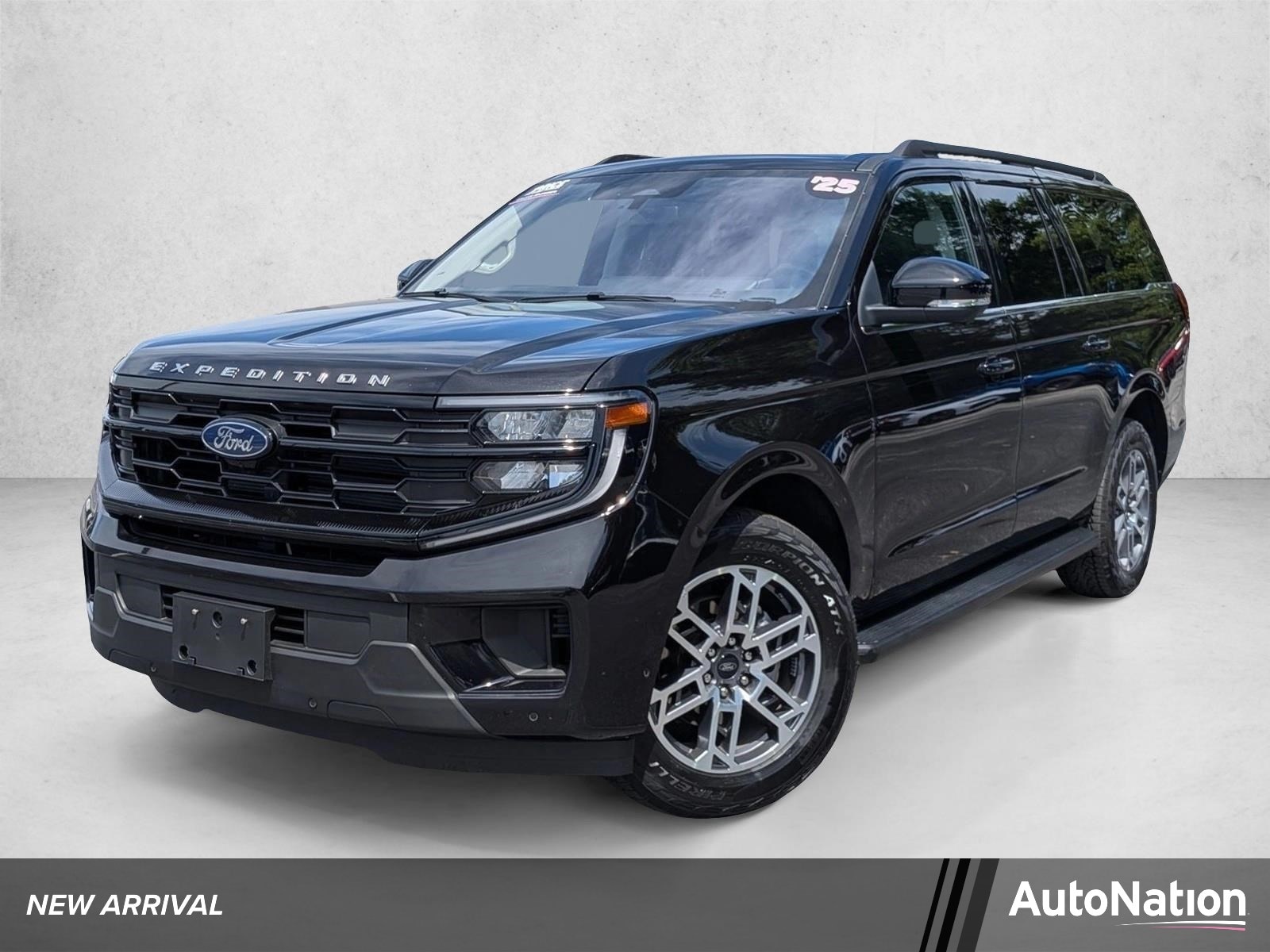 2025 Ford Expedition Active MAX 4x4's photo