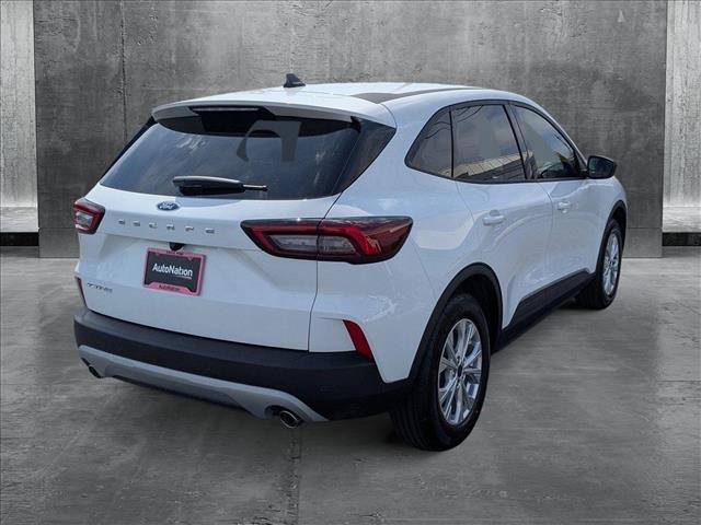 2025 Ford Escape Active photo 2