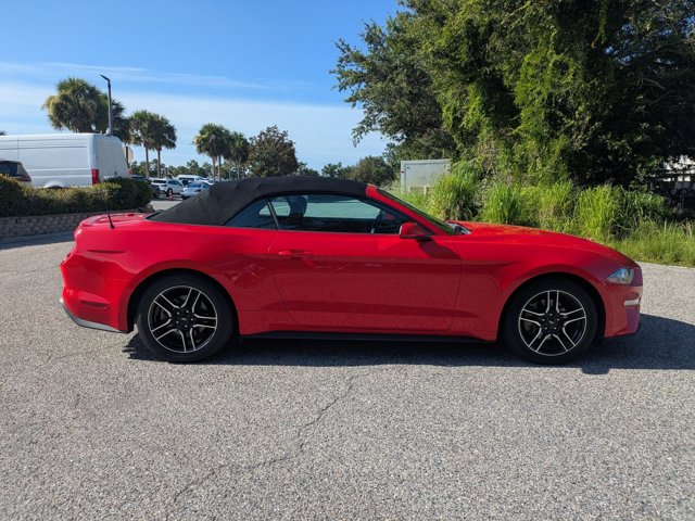 2023 Ford Mustang EcoBoost Premium Convertible photo 4