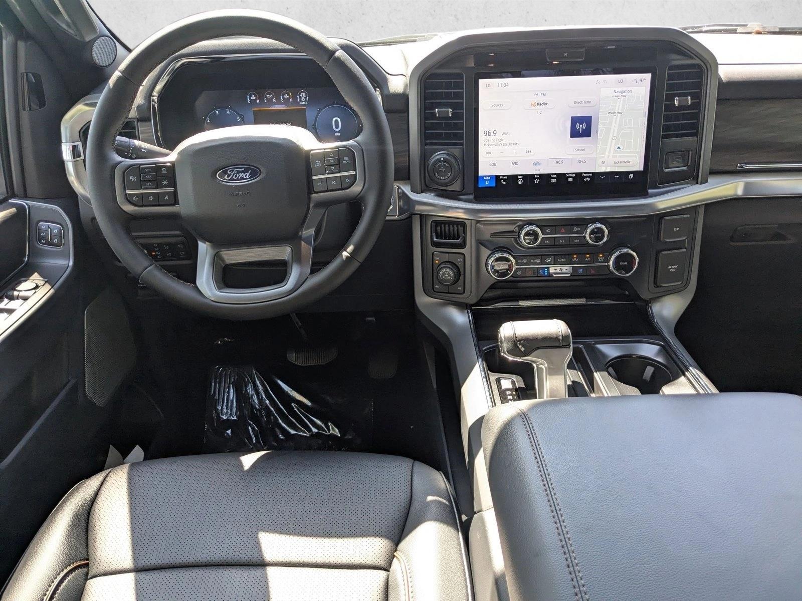2025 Ford F-150 Lariat - Photo 14