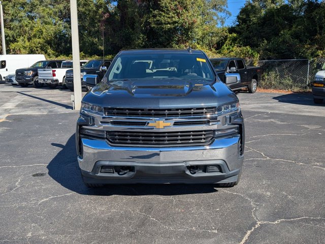 2019 Chevrolet Silverado 1500 LT photo 2