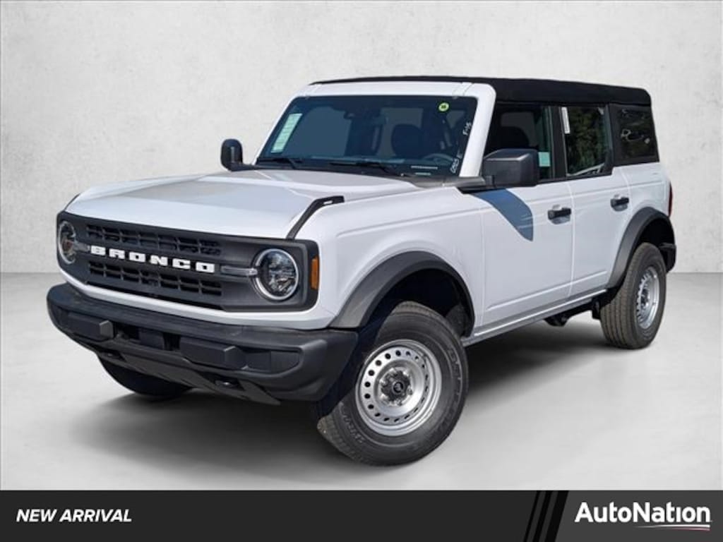 New 2025 Ford Bronco Base SUV