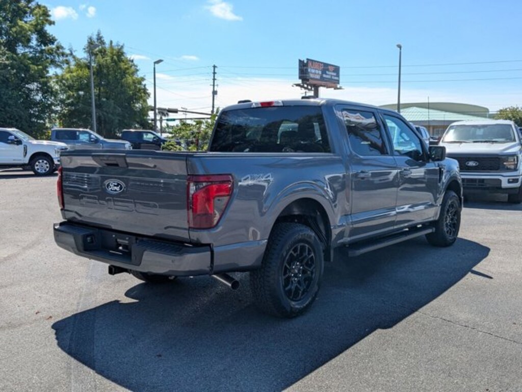 New 2025 Ford F-150 XLT Truck SuperCrew Cab