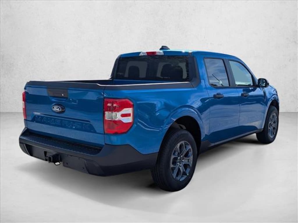 New 2025 Ford Maverick XLT Truck SuperCrew