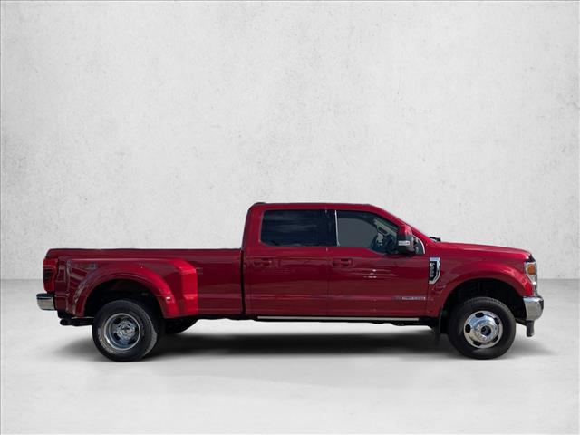 2022 Ford F-350 Lariat photo 4