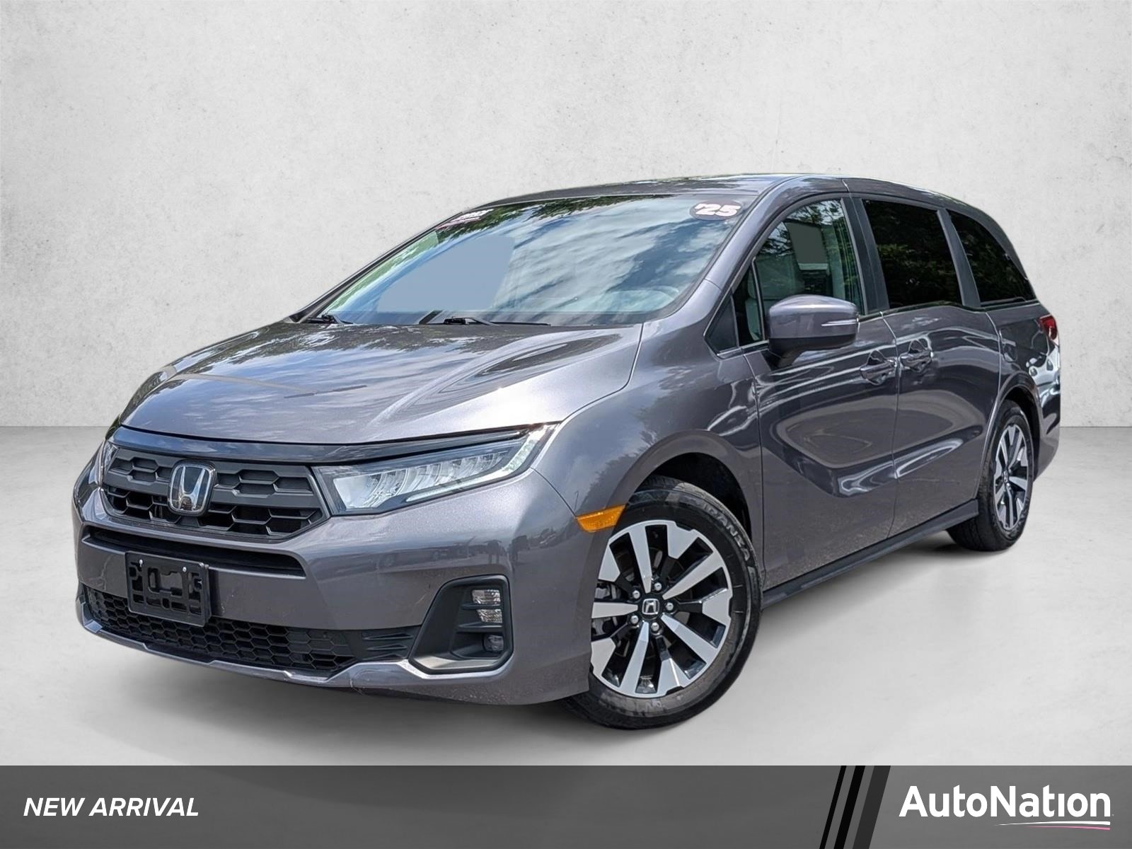 2025 Honda Odyssey EX-L's photo