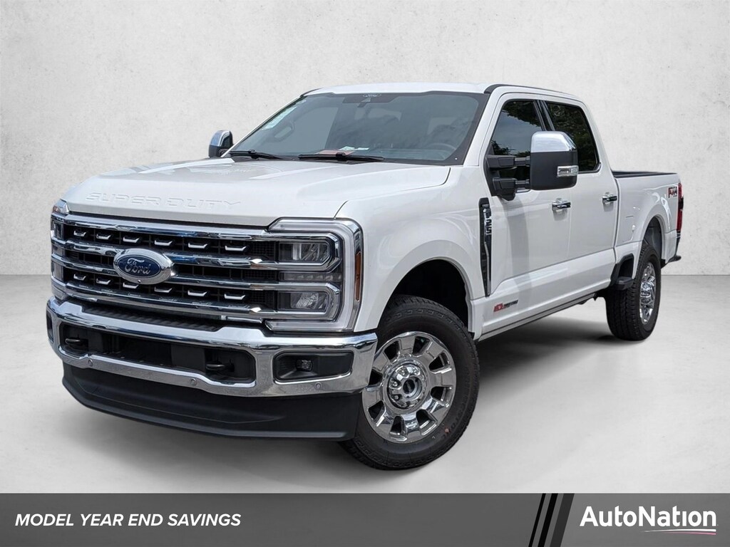 New 2025 Ford F-250 LARIAT Truck Crew Cab