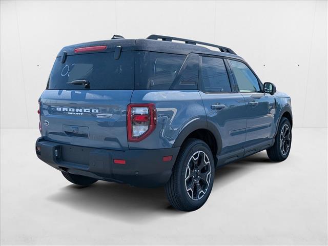 2025 Ford Bronco Sport Outer Banks photo 2
