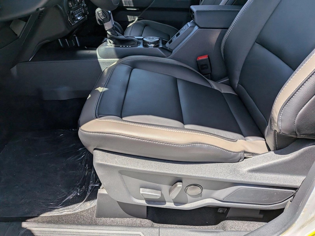New 2026 Ford Bronco Outer Banks SUV