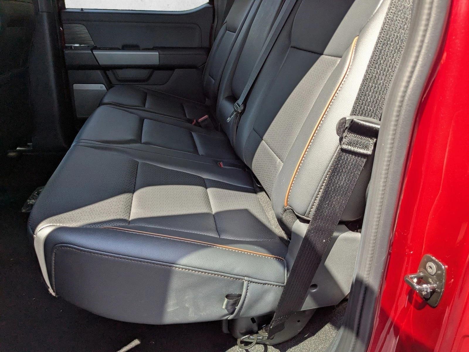 2025 Ford F-150 Lariat - Photo 15
