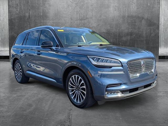 2020 Lincoln Aviator Reserve photo 3