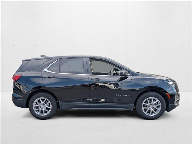 2022 Chevrolet Equinox LT photo 4