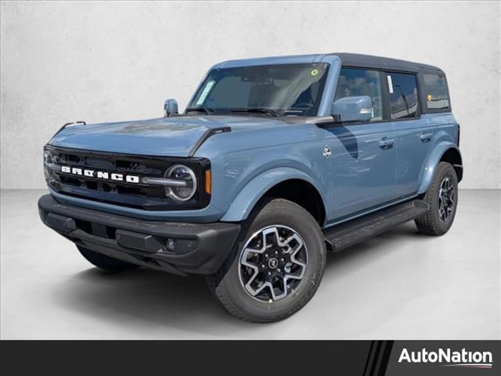New 2025 Ford Bronco Outer Banks SUV